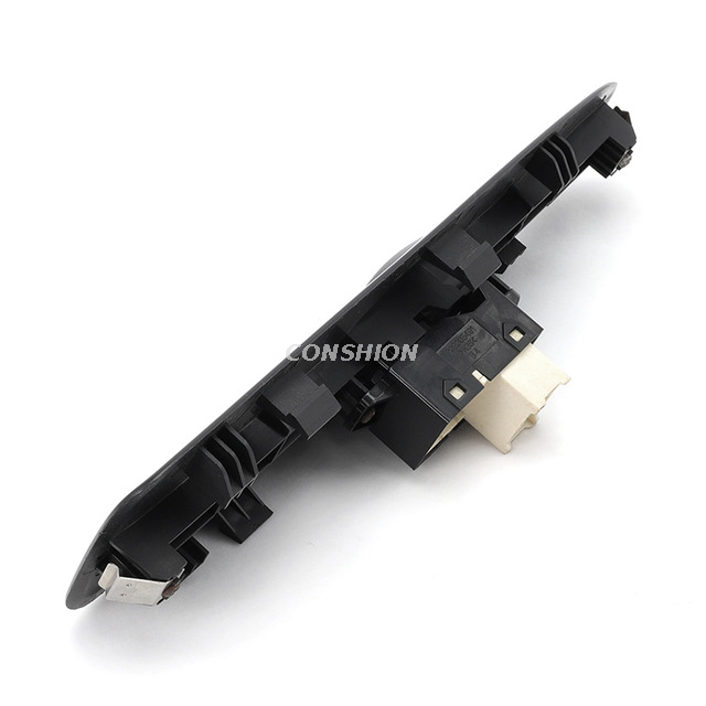621W03620电动窗开关 - 用于现代伊兰特