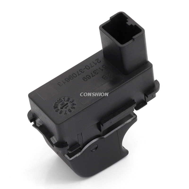 51.3769/21703709613窗口开关 - 用于VAZ -2170