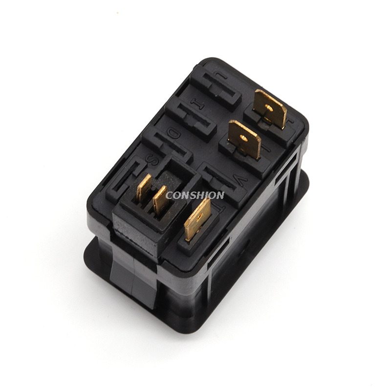 82.3709-21.12/82.3709-01.12大灯开关 - 适用于GAZ