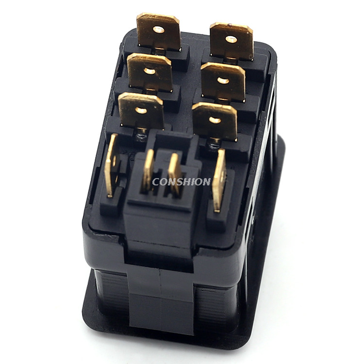 82.3709-08.16（24V）行李箱释放开关 - 适用于PAZ